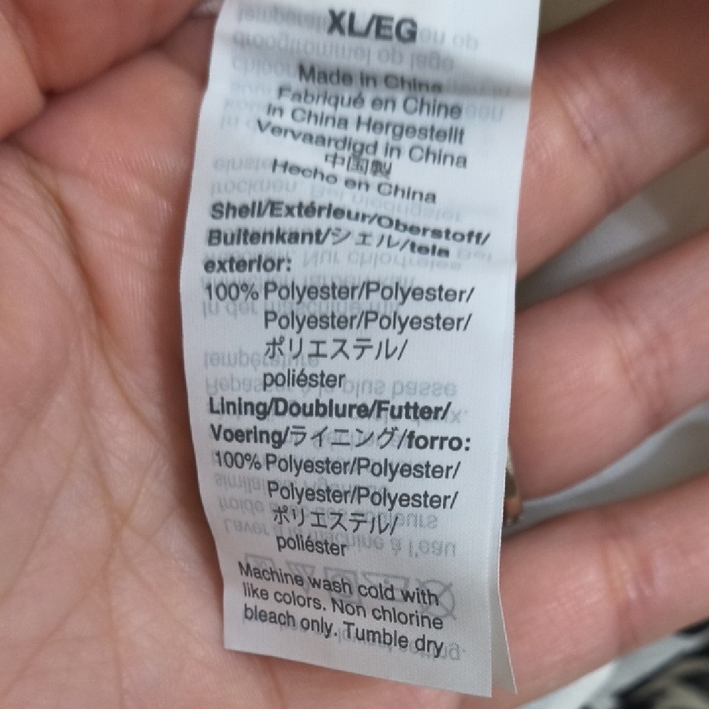 Apt. 9 Monochrome Heart Print Blouse - Picture 9 of 13